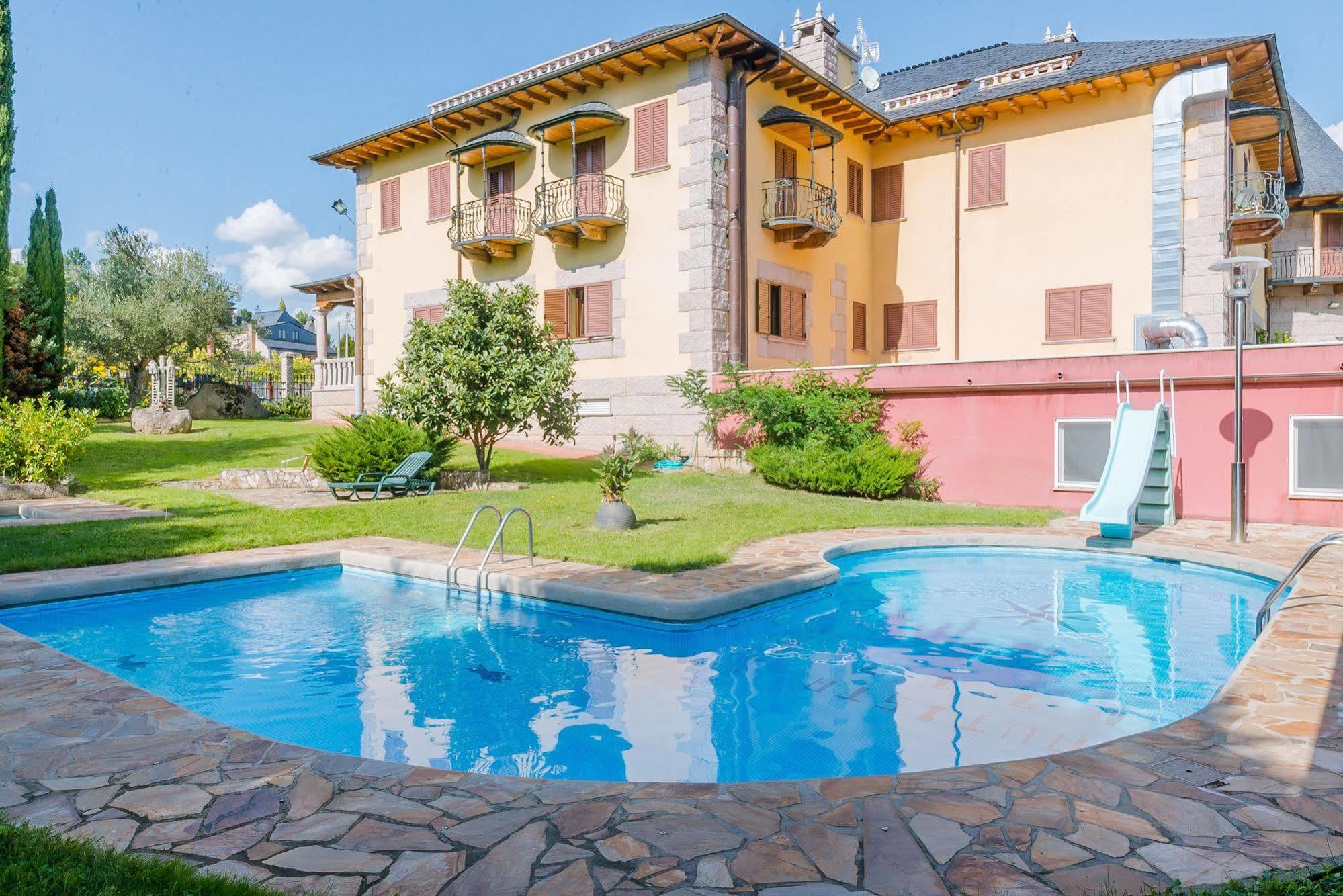 Complejo Hostelero Paladium Villamartin  Exterior photo